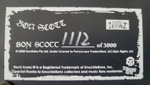 Lade das Bild in den Galerie-Viewer, AC/DC (ACDC) Bon Scott 2020 Knucklebonz Rock Iconz