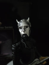 Muat gambar ke penampil Galeri, Ghost Nameless Ghouls (White Guitar) 2020 Knucklebonz Rock Iconz