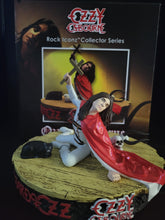 Load image into Gallery viewer, Ozzy Blizzard Of Ozz 2018 Knucklebonz Rock Iconz
