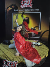 Load image into Gallery viewer, Ozzy Blizzard Of Ozz 2018 Knucklebonz Rock Iconz