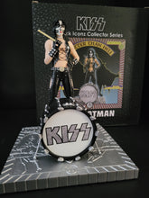 Lade das Bild in den Galerie-Viewer, Kiss Peter Criss Hotter than Hell 2017 Knucklebonz Rock Iconz