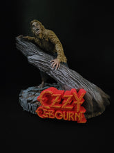 Load image into Gallery viewer, Ozzy Bark Of The Moon 2019 Knucklebonz Rock Iconz