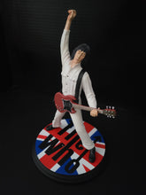 Load image into Gallery viewer, The Who Pete Townshend Knucklebonz Rock Iconz