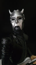 Muat gambar ke penampil Galeri, Ghost Nameless Ghouls (White Guitar) 2020 Knucklebonz Rock Iconz