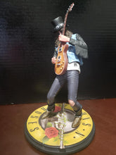 Cargar imagen en el visor de la galería, Guns N’ Roses 2018 Knucklebonz Rock Iconz Slash