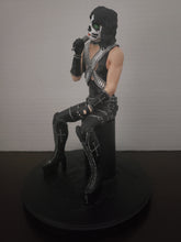 Load image into Gallery viewer, KISS 2016 Knucklebonz Rock Iconz Peter Criss KISS Alive II
