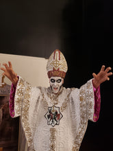 Ladda upp bild till gallerivisning, Knucklebonz Rock Iconz Ghost