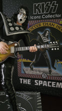 Load image into Gallery viewer, KISS 2017 Ace Frehley Knucklebonz Rock Iconz
