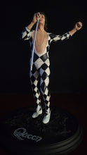 Load image into Gallery viewer, Queen knucklebonz Rock Iconz Freddie Mercury