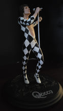 Load image into Gallery viewer, Queen knucklebonz Rock Iconz Freddie Mercury