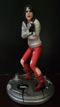 Load image into Gallery viewer, Alice Cooper 2017 Knucklebonz Rock Iconz