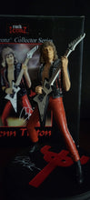 Load image into Gallery viewer, Judas Priest-Glenn Tipton 2008 Knucklebonz Rock Iconz