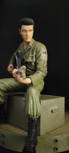 Load image into Gallery viewer, Elvis Presley 2009 Knucklebonz Rock Iconz