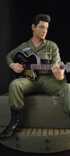 Load image into Gallery viewer, Elvis Presley 2009 Knucklebonz Rock Iconz