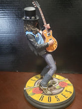 Cargar imagen en el visor de la galería, Guns N’ Roses 2018 Knucklebonz Rock Iconz Slash