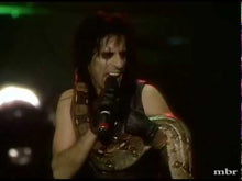 Load and play video in Gallery viewer, Alice Cooper 2017 Knucklebonz Rock Iconz