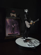 Muat gambar ke penampil Galeri, Ghost Nameless Ghouls (White Guitar) 2020 Knucklebonz Rock Iconz
