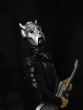Muat gambar ke penampil Galeri, Ghost Nameless Ghouls (White Guitar) 2020 Knucklebonz Rock Iconz

