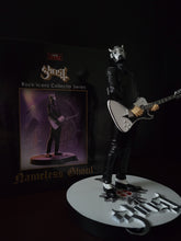 Muat gambar ke penampil Galeri, Ghost Nameless Ghouls (White Guitar) 2020 Knucklebonz Rock Iconz
