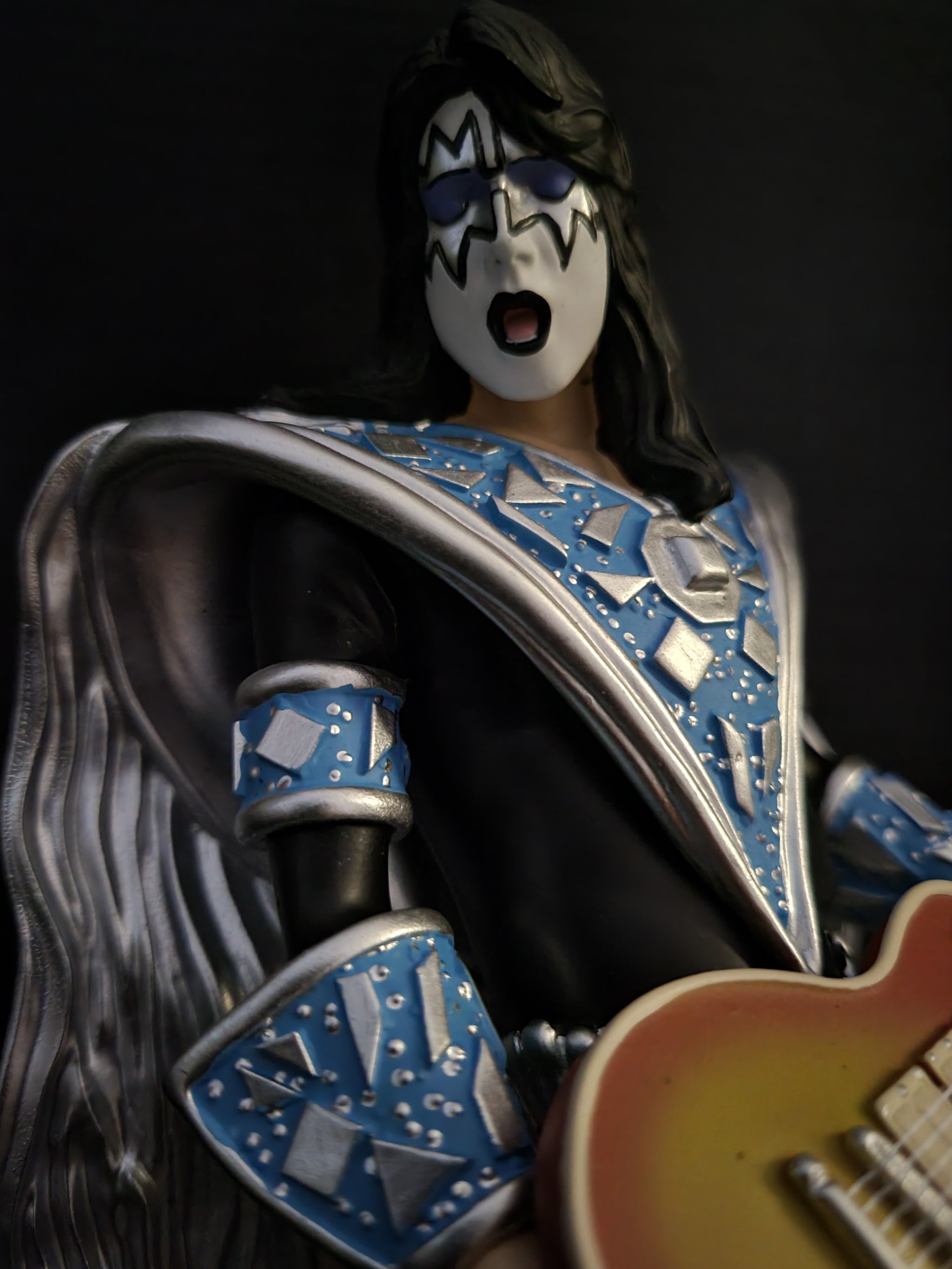 KISS Ace Frehley Dynasty 2022 Knucklebonz Rock Iconz – Izzy Rock