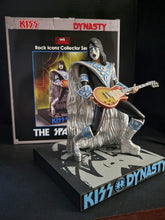 Afbeelding in Gallery-weergave laden, KISS Ace Frehley Dynasty 2022 Knucklebonz Rock Iconz
