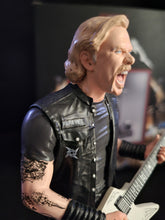 Indlæs billede til gallerivisning Metallica James Hetfield 2020 Knucklebonz Rock Iconz
