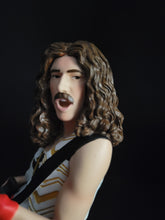 Cargar imagen en el visor de la galería, Black Sabbath Geezer Butler 2022 Knucklebonz Rock Iconz
