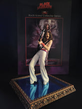 Cargar imagen en el visor de la galería, Black Sabbath Geezer Butler 2022 Knucklebonz Rock Iconz
