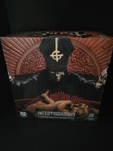 Afbeelding in Gallery-weergave laden, Ghost Infestissumam 3D Vinyl Album Cover 2023 Knucklebonz Rock Iconz 
