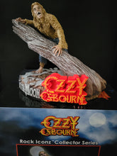 Cargar imagen en el visor de la galería, Ozzy Bark Of The Moon 2019 Knucklebonz Rock Iconz
