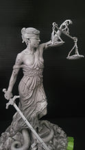 Indlæs billede til gallerivisning Metallica Lady Justice KnuckleBonz Statue 2021
