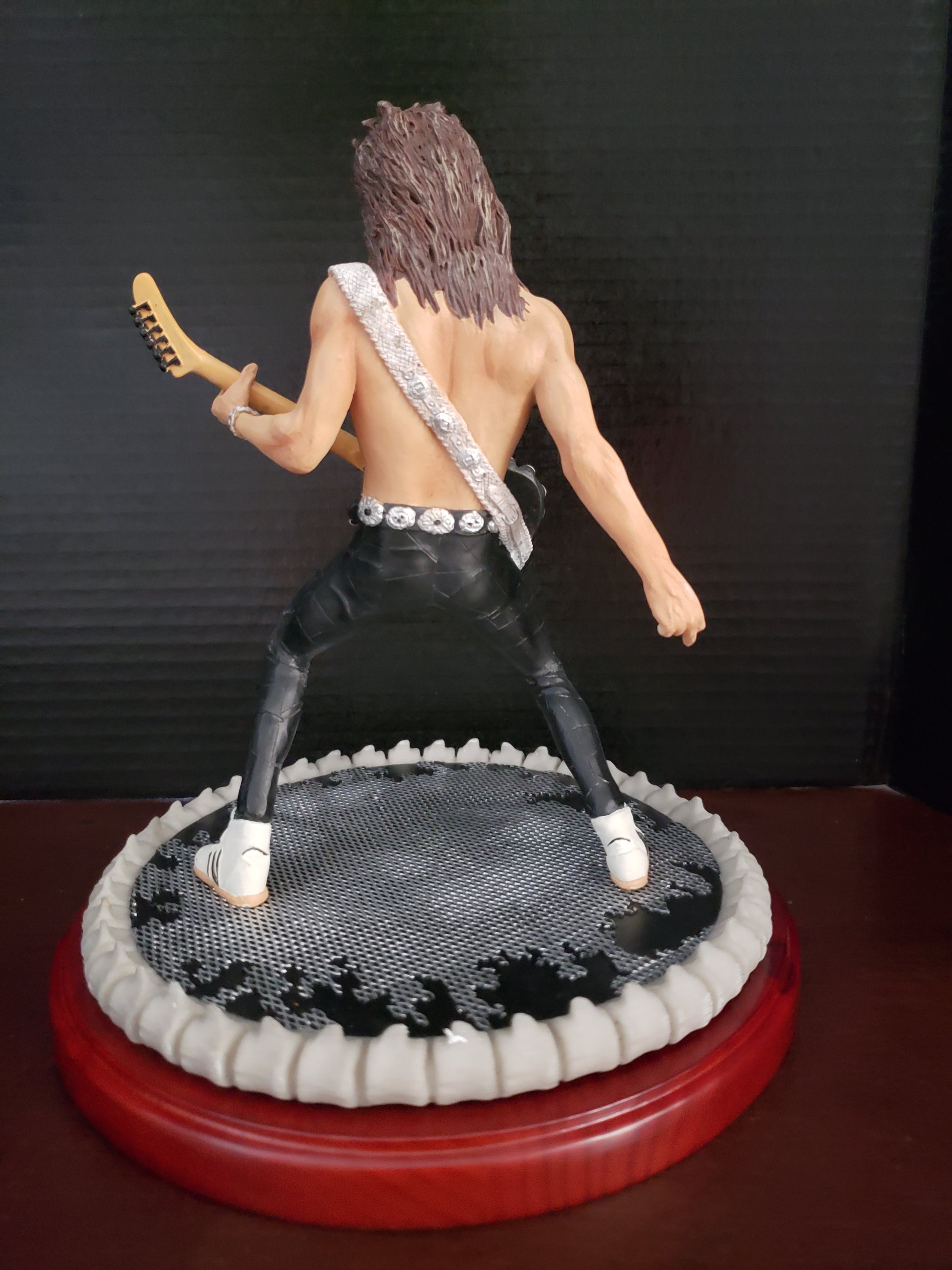 Dokken 2006 Knucklebonz Rock Iconz George Lynch – Izzy Rock Collectibles