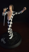 Load image into Gallery viewer, Queen knucklebonz Rock Iconz Freddie Mercury
