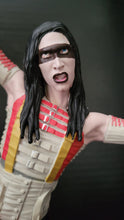 Cargar imagen en el visor de la galería, Marilyn Manson 2019 Knucklebonz Rock Iconz
