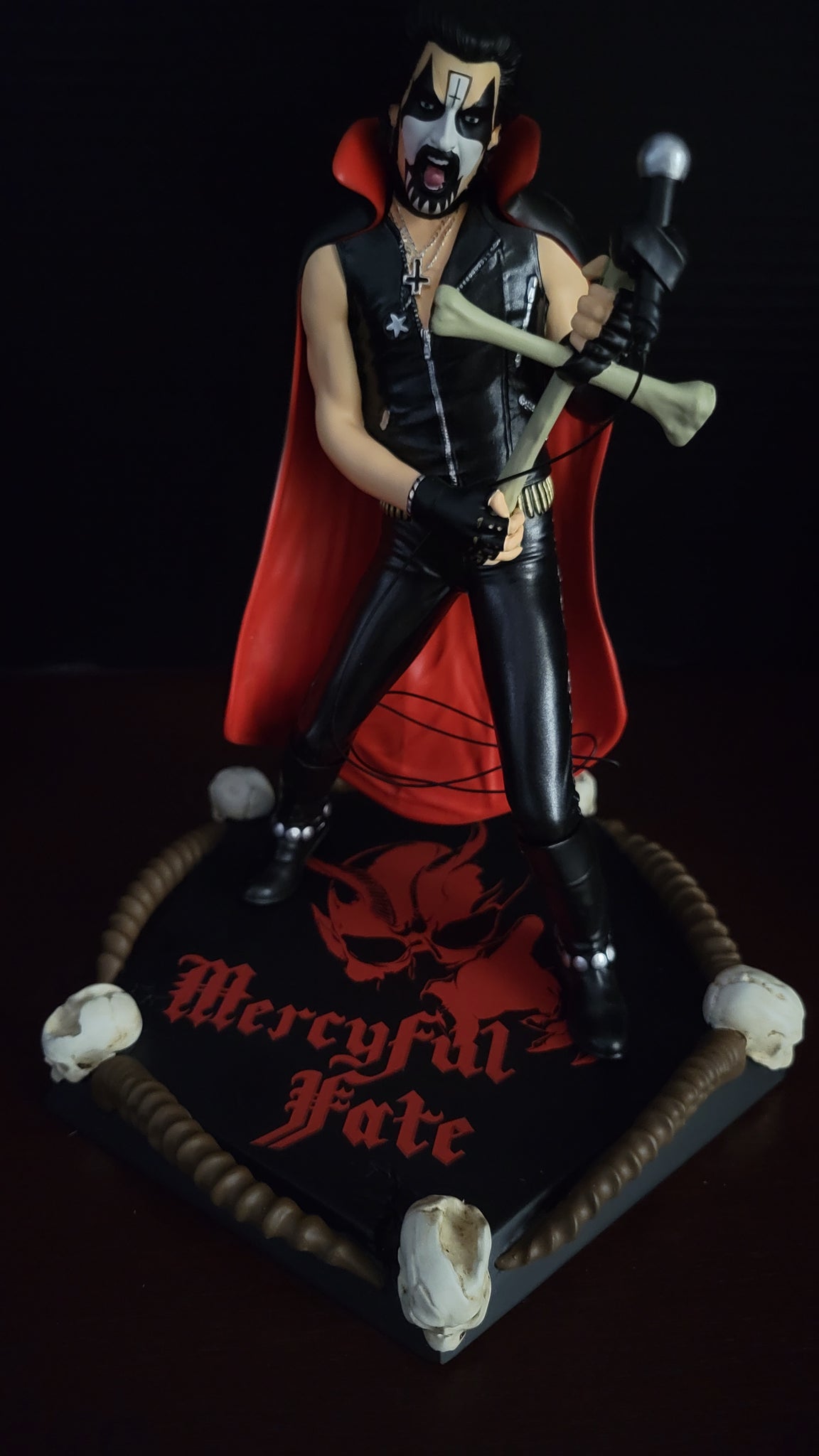 King Diamond Mercyful Fate 2018 Knucklebonz Rock Iconz – Izzy Rock