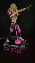 Load image into Gallery viewer, Twisted Sister 2020 Knucklebonz Rock Iconz Dee Snider
