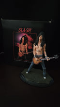 Afbeelding in Gallery-weergave laden, Guns N’ Roses Slash 2005 Knucklebonz Rock Iconz
