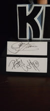 Cargar imagen en el visor de la galería, Kiss Gartlan 1997 Statue with signatures
